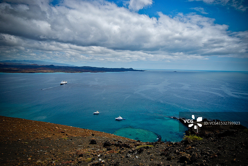 从岛顶看到的巴托洛梅海岸图片素材