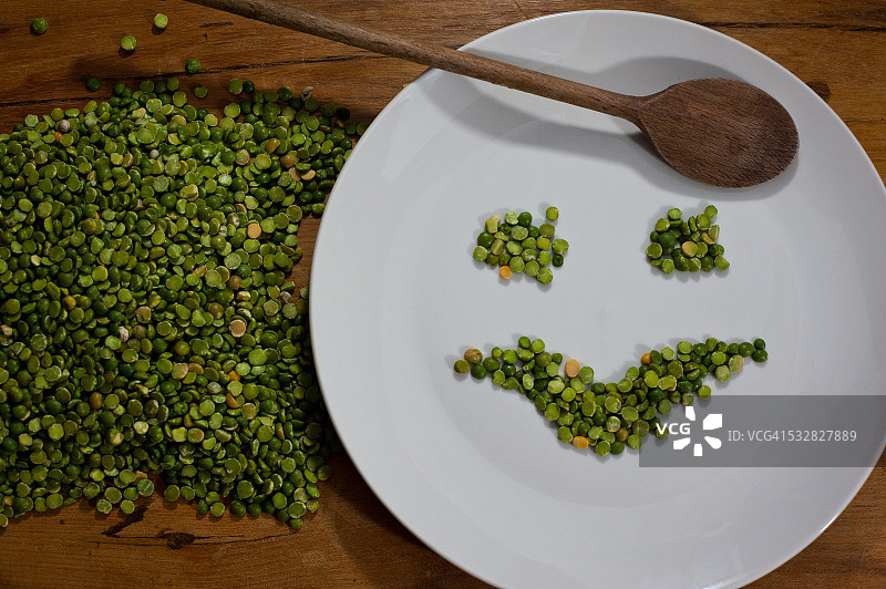 未煮的干豌豆图片素材