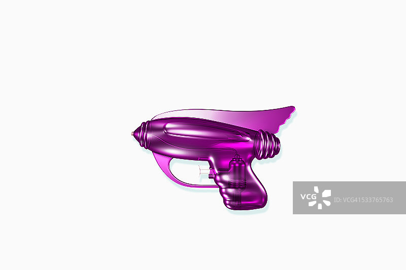 未来紫色激光枪特写图片素材