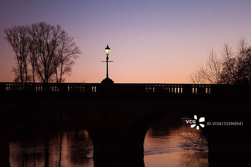 暮光之桥图片素材