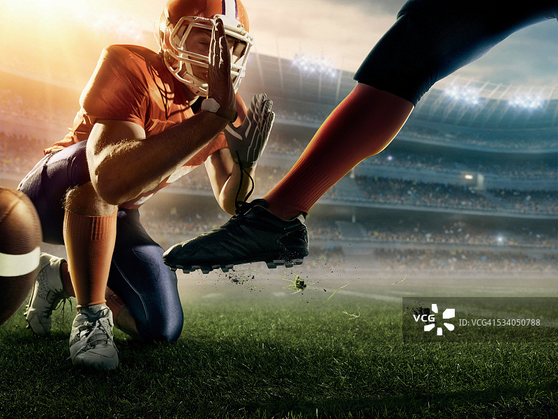 橄榄球开球图片素材