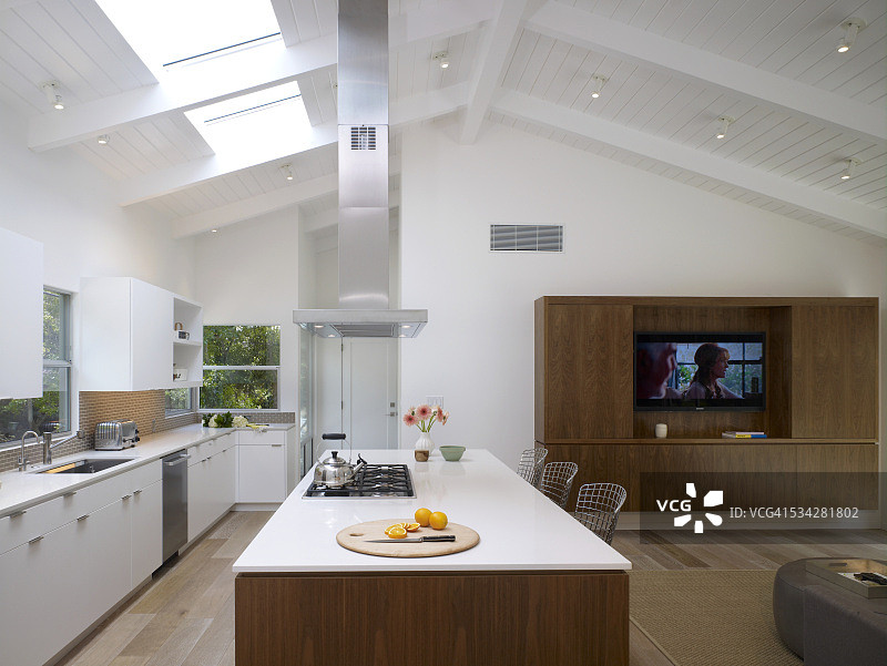 蒙塔尔巴建筑师事务所设计的曼德维尔住宅图片素材