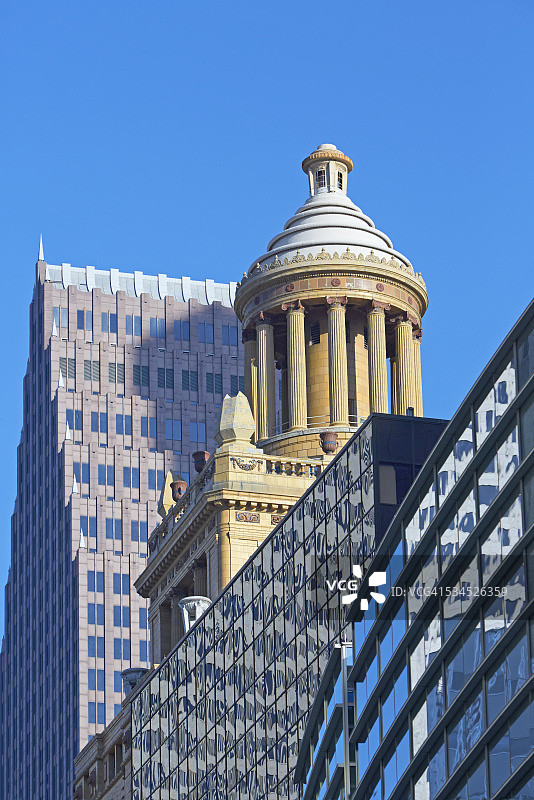 埃斯佩森建筑的装饰艺术屋顶图片素材