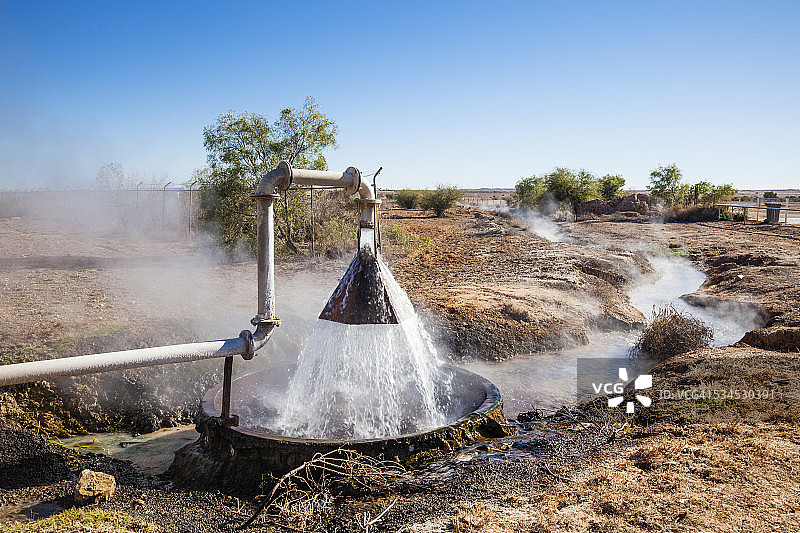 伯兹维尔的自流井口图片素材