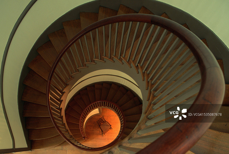 旋转楼梯图片素材