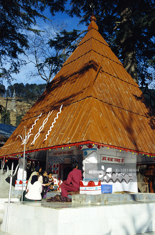 印度查谟和克什米尔邦帕特尼托普的湿婆神庙图片素材