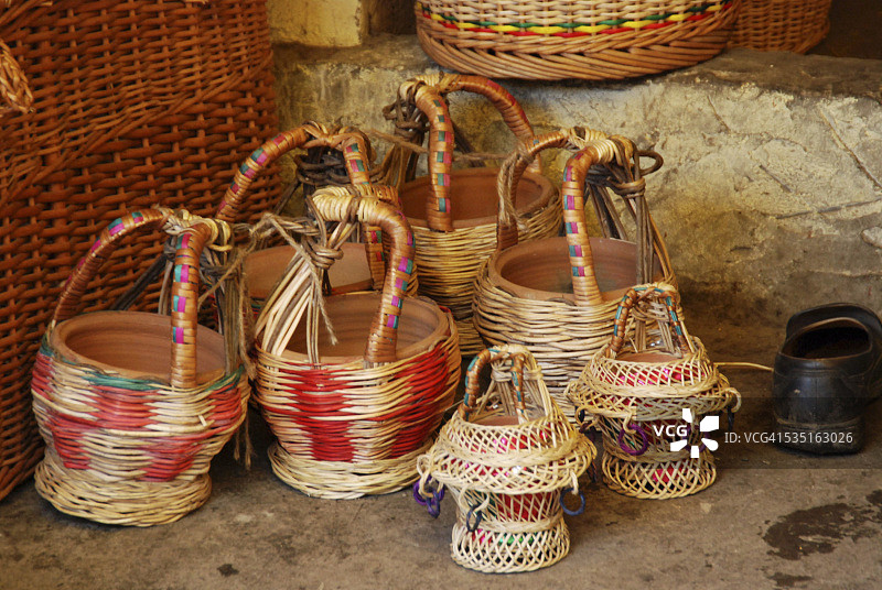 藤编工坊康格里便携式取暖器图片素材