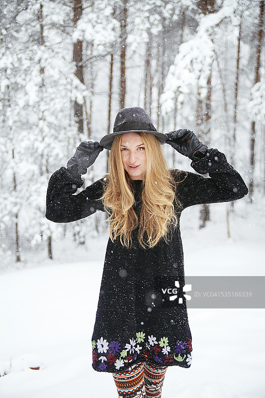 冬季时尚人像图片素材