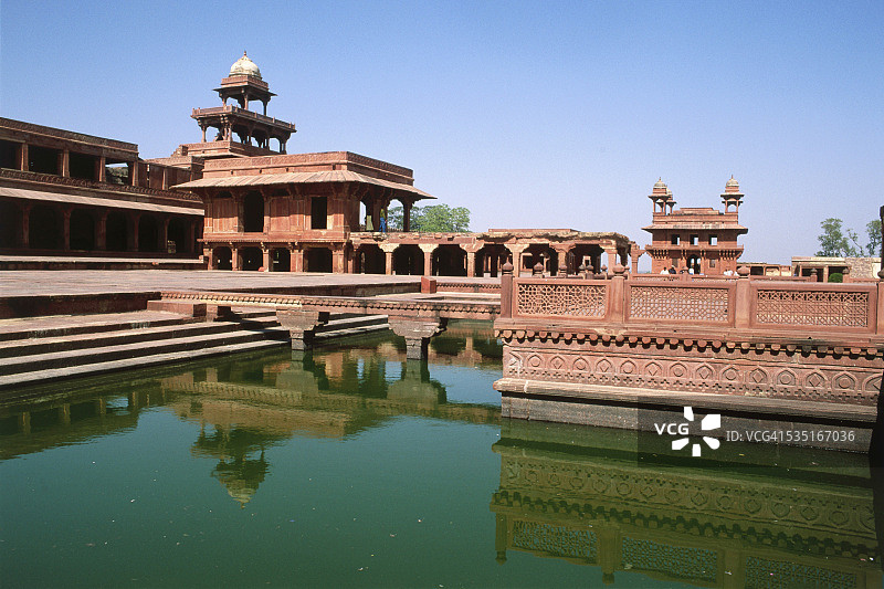 印度北方邦阿格拉法特赫布尔西格里的胡吉拉-伊-阿努普塔劳、潘奇-马哈尔和迪万-伊-阿姆图片素材