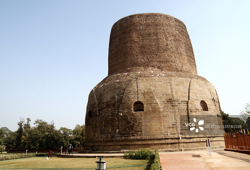 印度北方邦鹿野苑达美卡佛塔图片素材