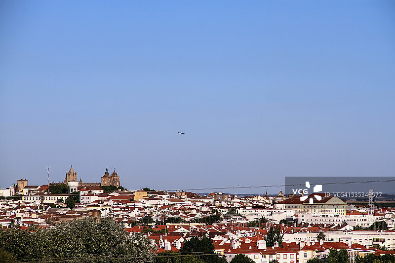 埃武拉全景，塞大教堂，加西亚·雷森德剧院图片素材