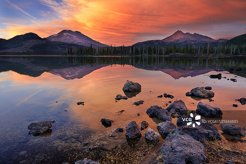 红色日落图片素材