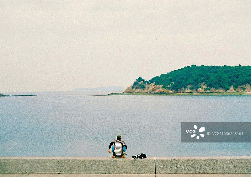 钓鱼的人图片素材