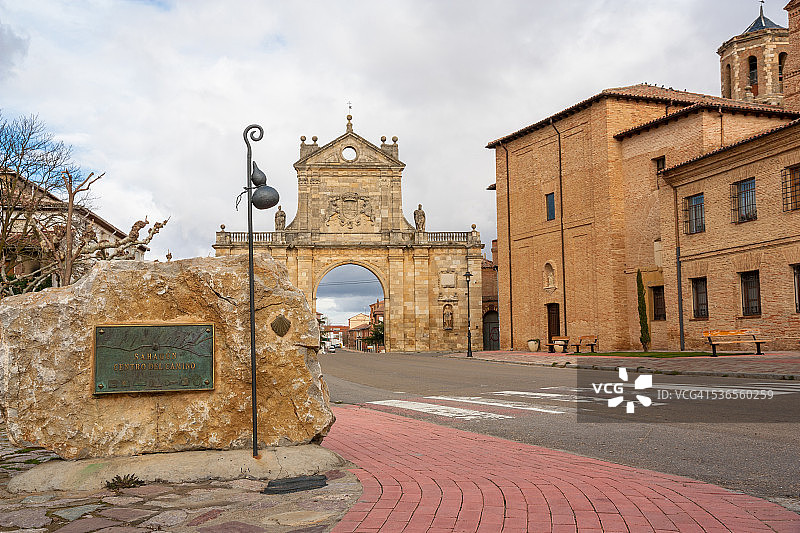 萨哈贡的朝圣之旅图片素材