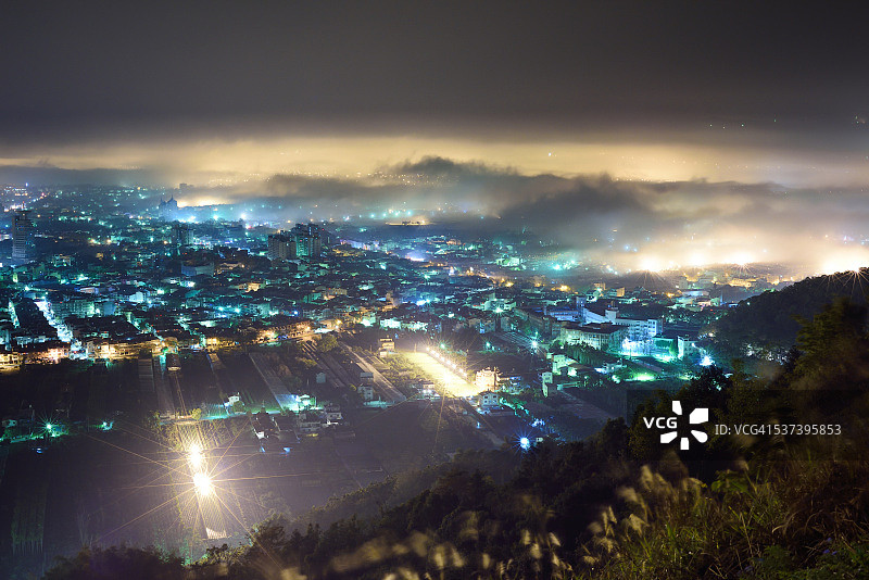 高高站立图片素材