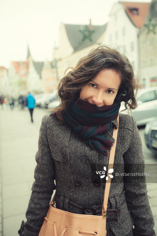 街上的漂亮女人图片素材