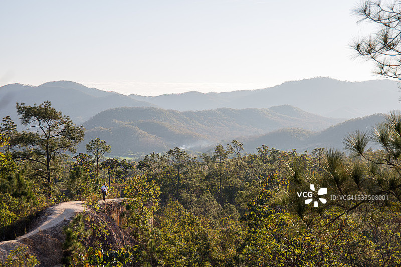 日落时分的拜县峡谷图片素材