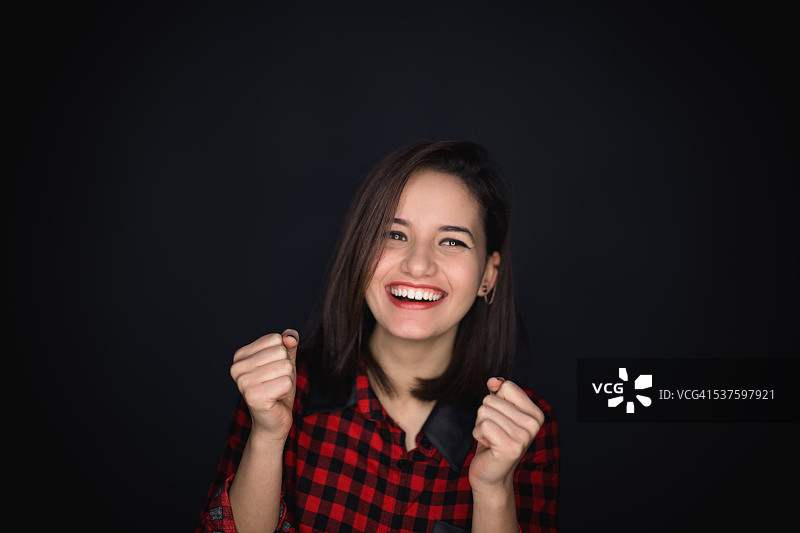 庆祝的快乐女人图片素材