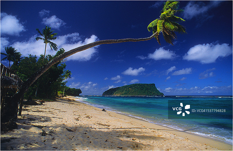 西萨摩亚乌波卢岛海岸线图片素材