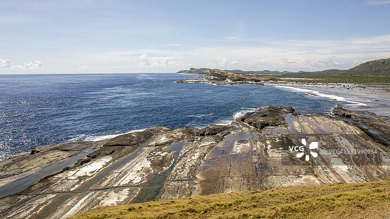马卡德劳岩层顶部的海滩石灰岩图片素材