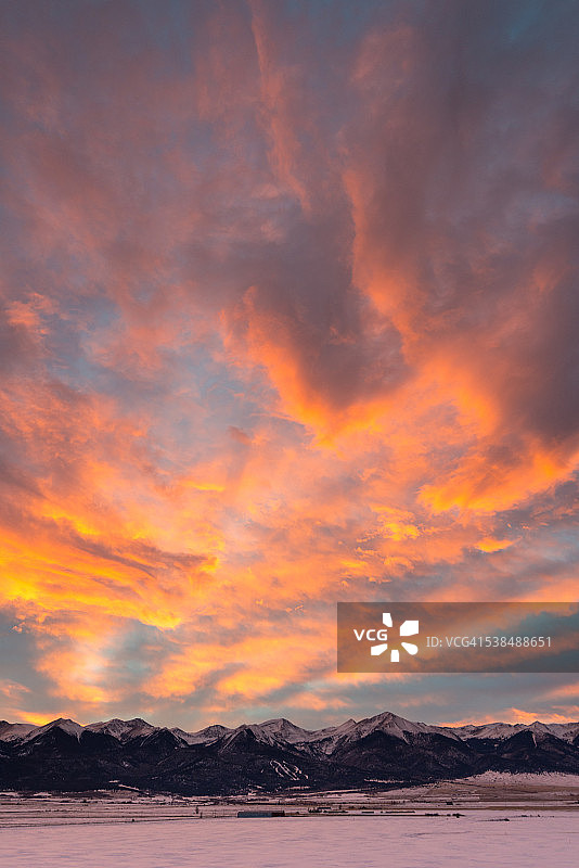 圣克里斯托山脉图片素材