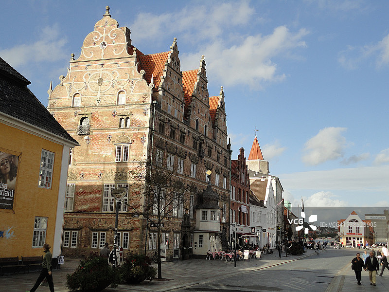 丹麦奥尔堡市中心延斯·邦之家图片素材