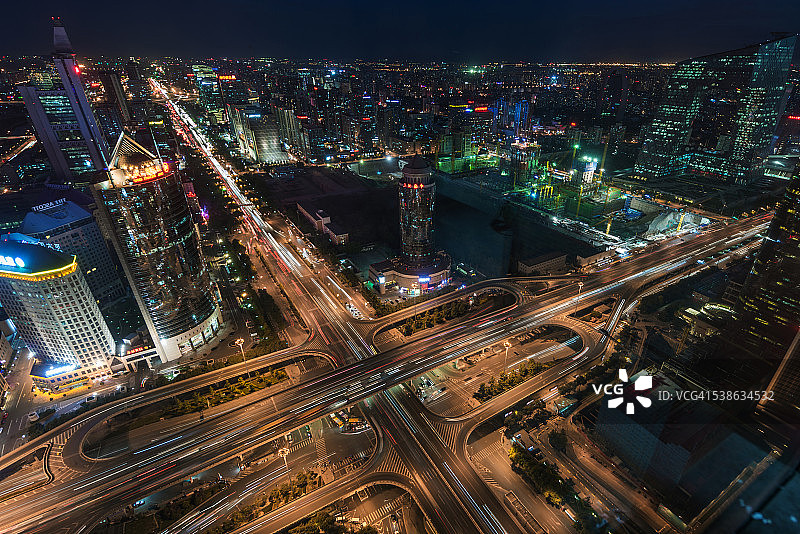 北京路口夜景航拍图片素材
