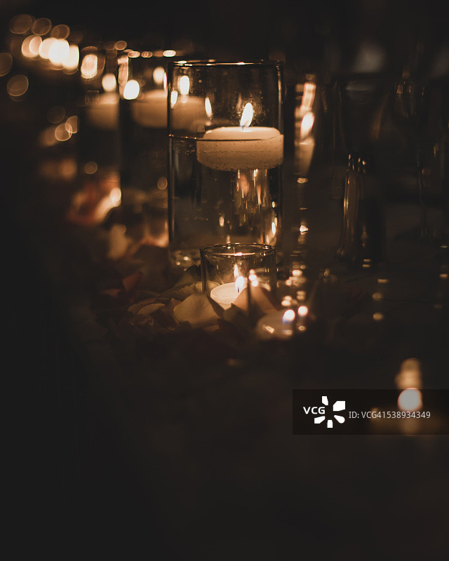 接待蜡烛图片素材