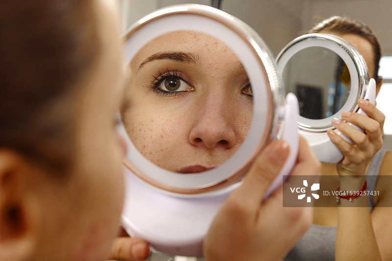 有痤疮的人类皮肤图片素材