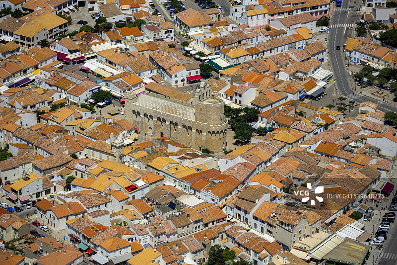 滨海圣玛丽圣母教堂，市中心，滨海圣玛丽，卡马格，普罗旺斯-阿尔卑斯-蓝色海岸，法国图片素材