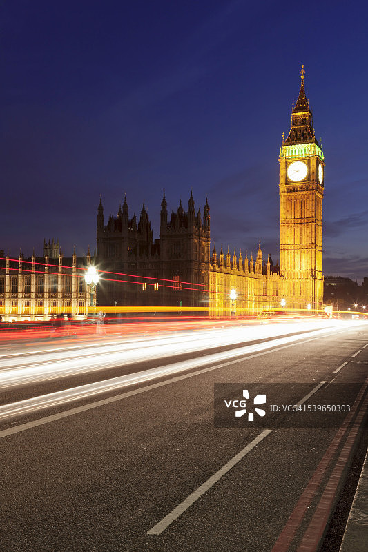 议会大厦、大本钟、威斯敏斯特桥、泰晤士河，伦敦图片素材