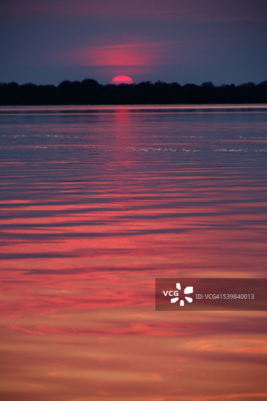 新奥艾朗图片素材