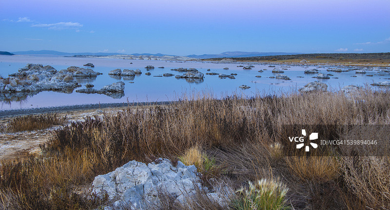 莫诺湖黄昏景色图片素材