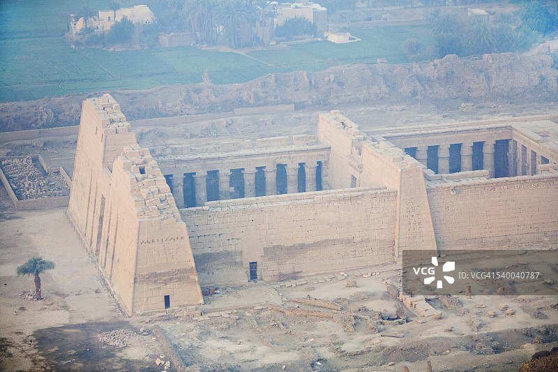 哈布城，拉美西斯三世的太平间神庙图片素材