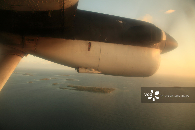 飞越圣布拉斯群岛图片素材