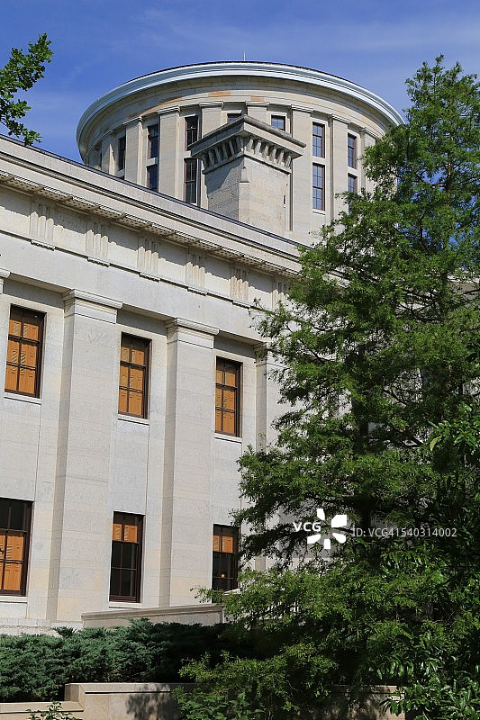 美国俄亥俄州哥伦布市的俄亥俄州议会大厦图片素材