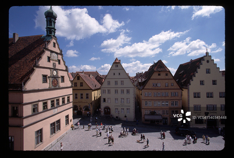 陶伯河畔罗滕堡的市政厅酒馆和集市广场图片素材