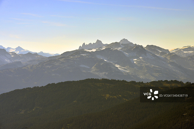 黑梳山图片素材