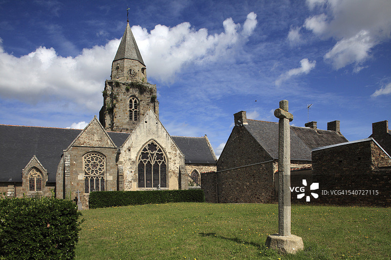 圣苏利亚克教堂图片素材