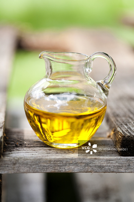 罐子里的苹果汁图片素材