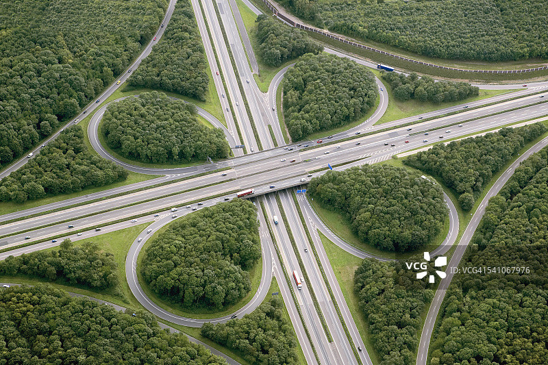 苜蓿叶高速公路图片素材