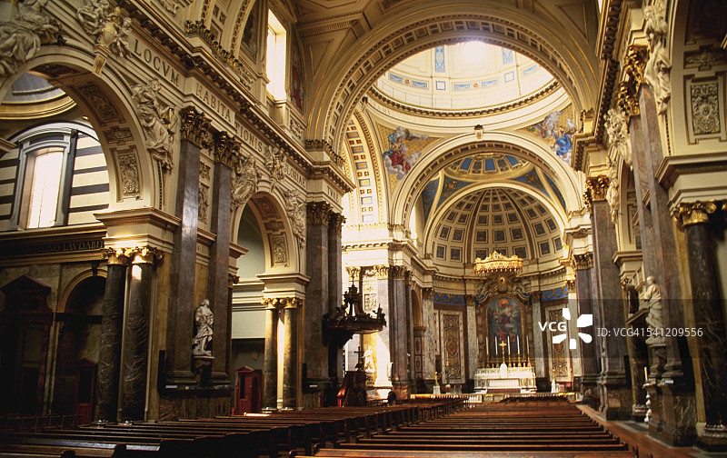 布朗普顿小教堂内部图片素材