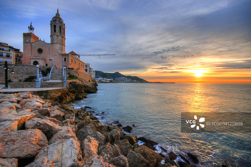 锡切斯日出图片素材