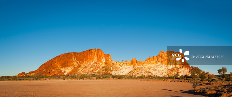 澳大利亚内陆的彩虹谷全景图片素材