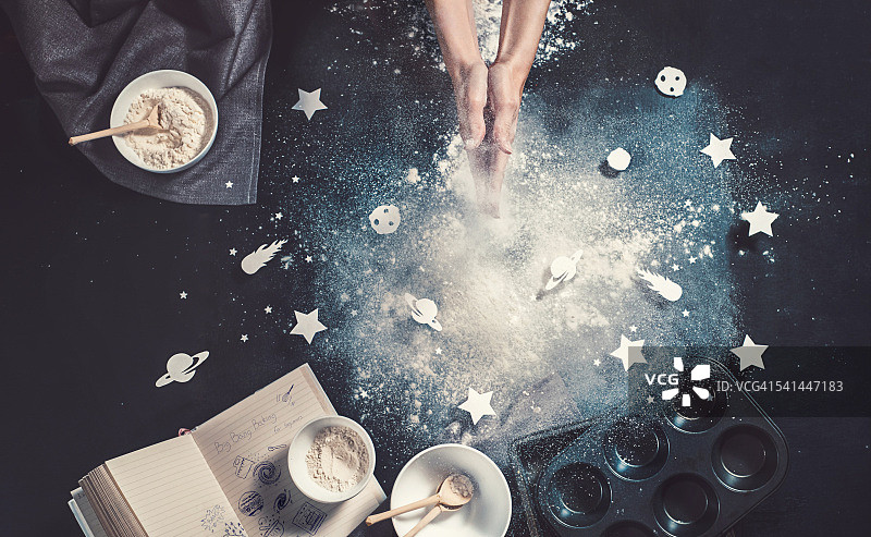 宇宙大爆炸烘焙图片素材