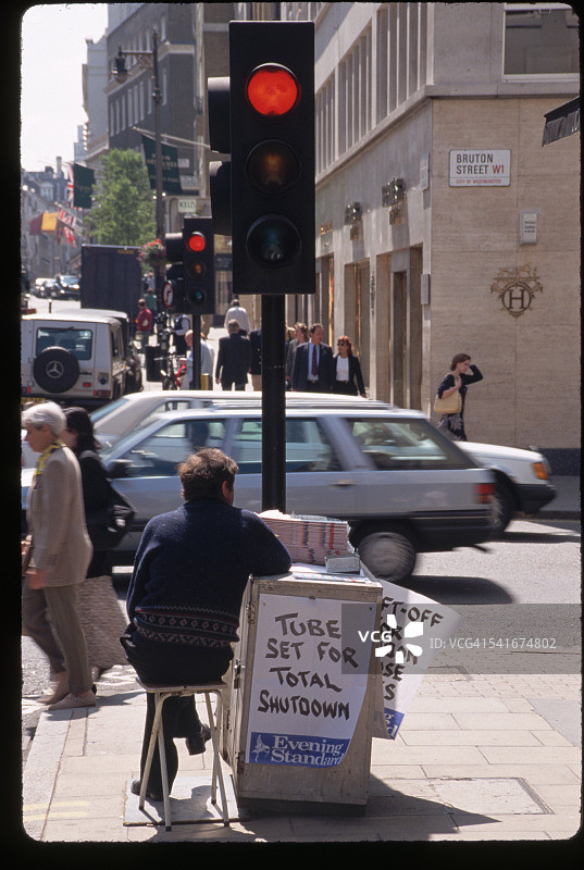 伦敦的报童图片素材