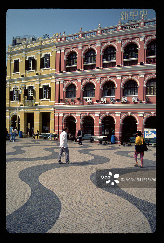 议事亭前地的行人图片素材