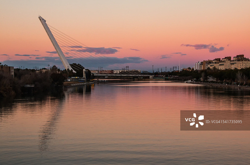 柔和的日落图片素材