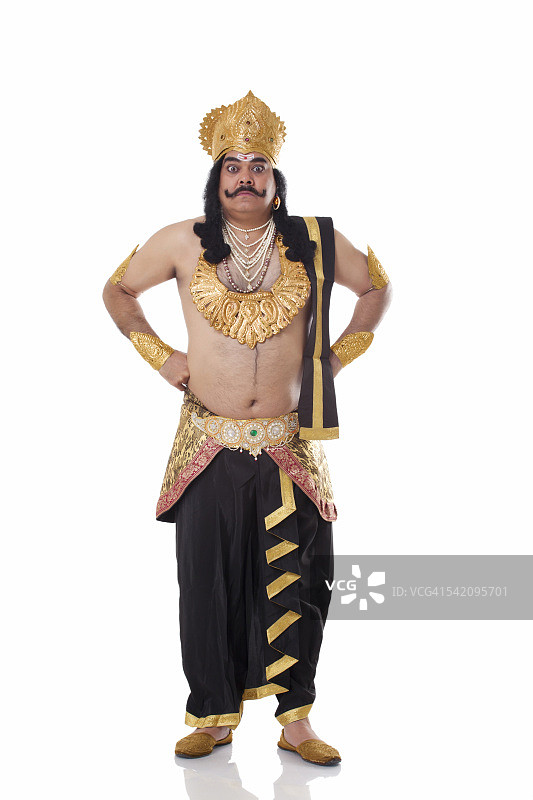 装扮成罗波那的严肃男人图片素材