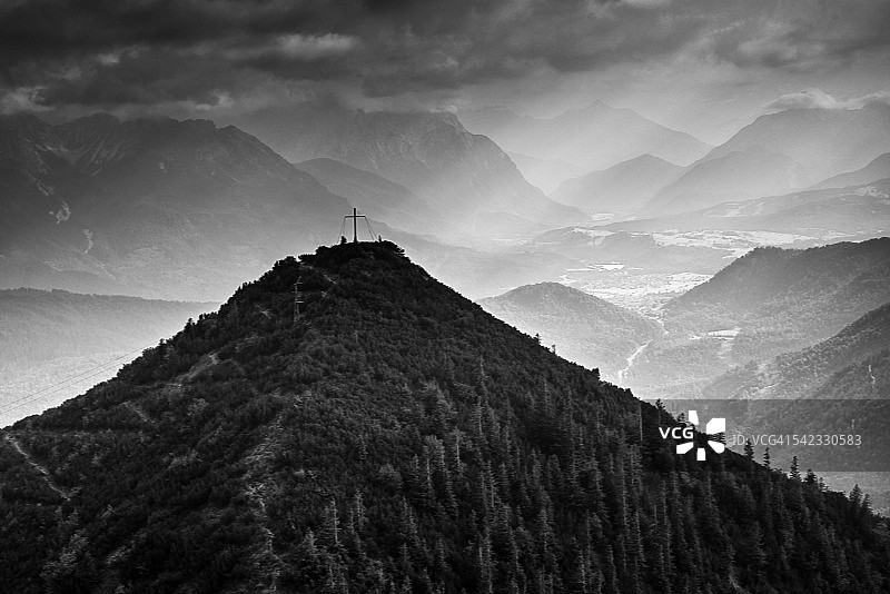 赫尔佐格stand峰图片素材